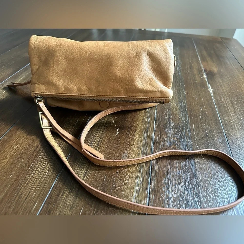 Margot cross body bag